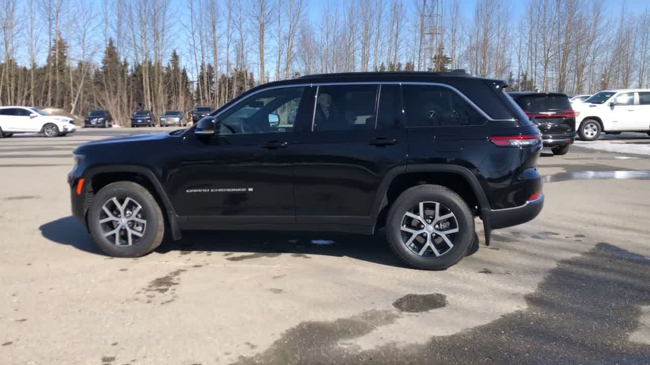 2024 Jeep Grand Cherokee Limited 9