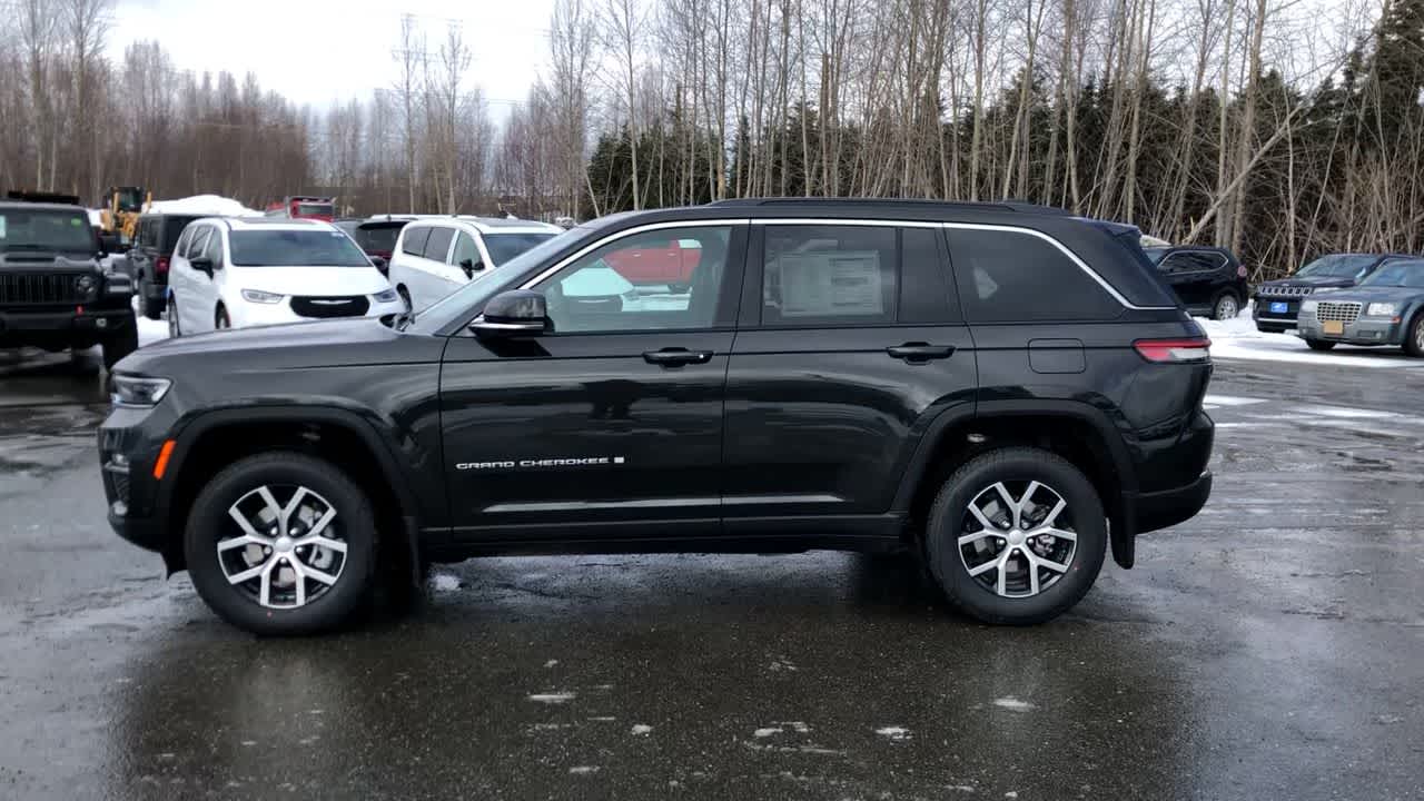 2024 Jeep Grand Cherokee Limited 8