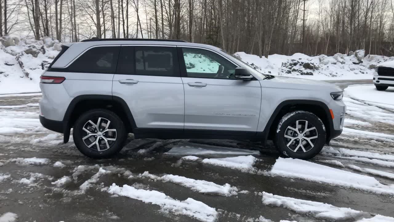 2024 Jeep Grand Cherokee Limited 16