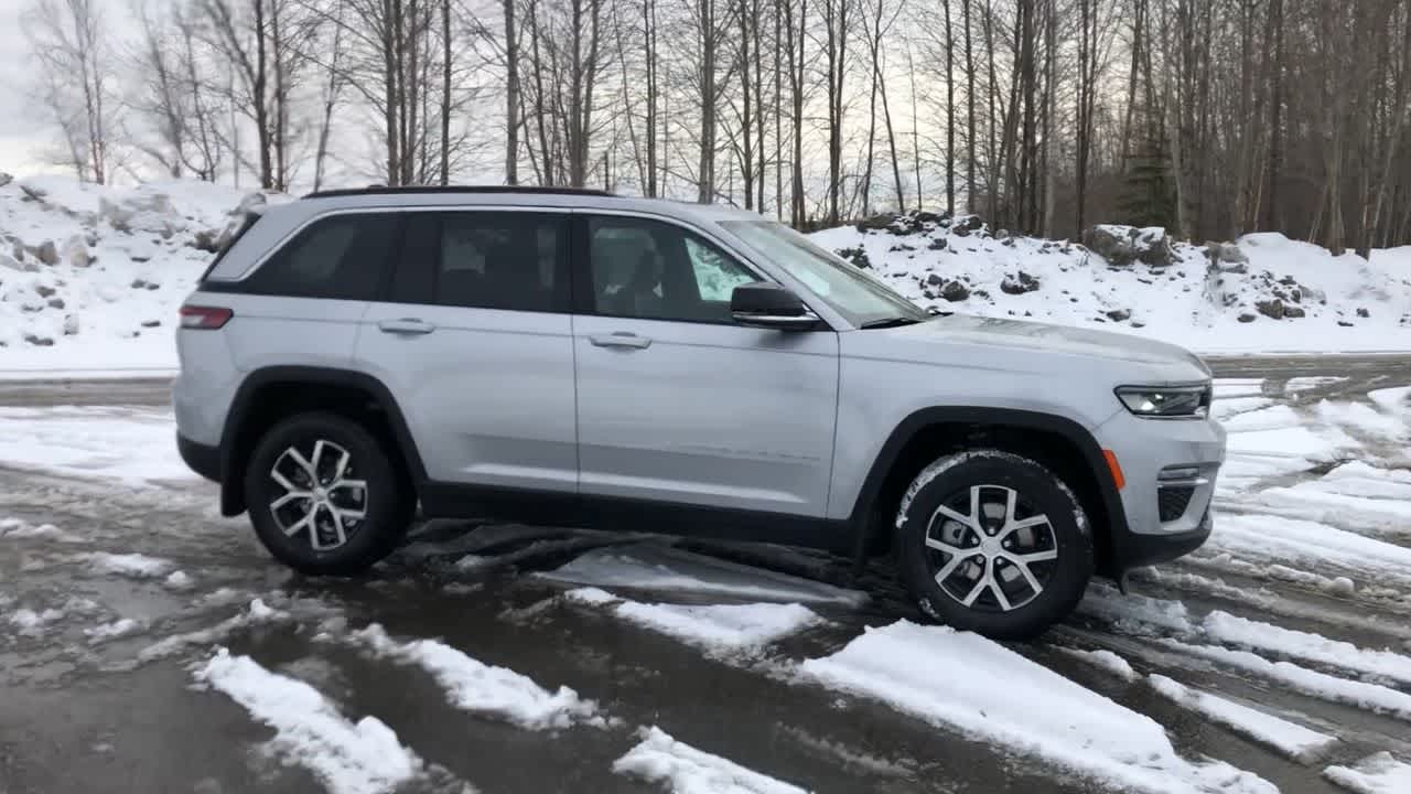 2024 Jeep Grand Cherokee Limited 17