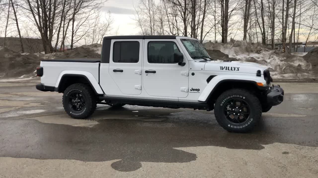 2024 Jeep Gladiator Willys 4x4 2