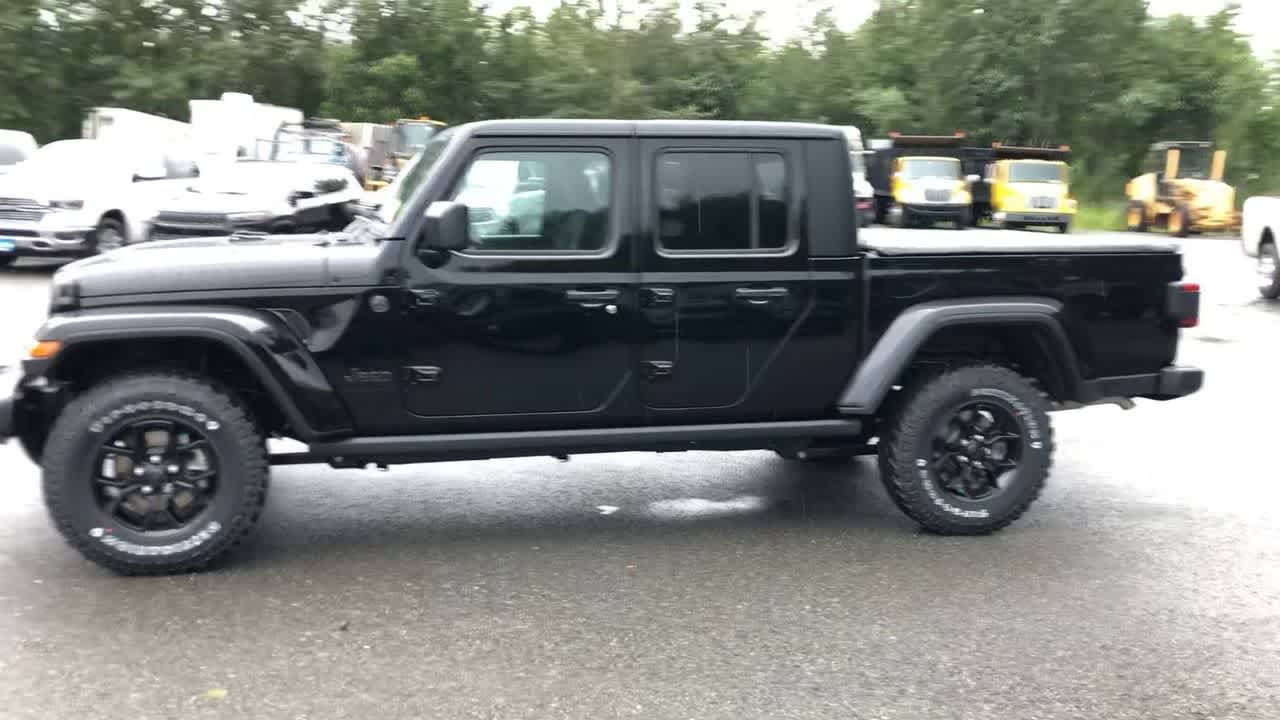 2024 Jeep Gladiator Willys 4x4 7