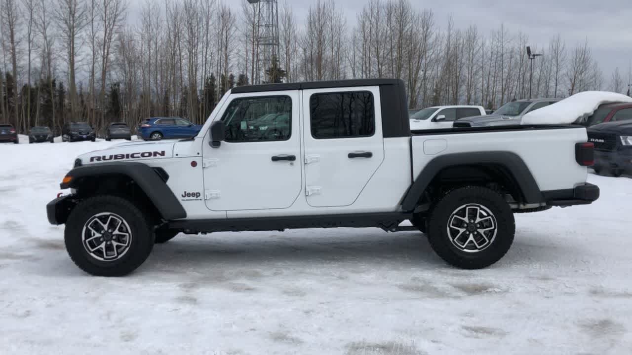 2024 Jeep Gladiator Rubicon 4x4 8