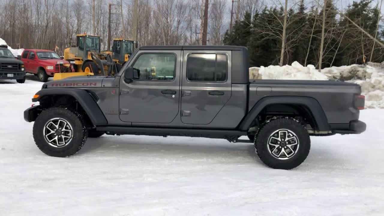 2024 Jeep Gladiator Rubicon 4x4 9