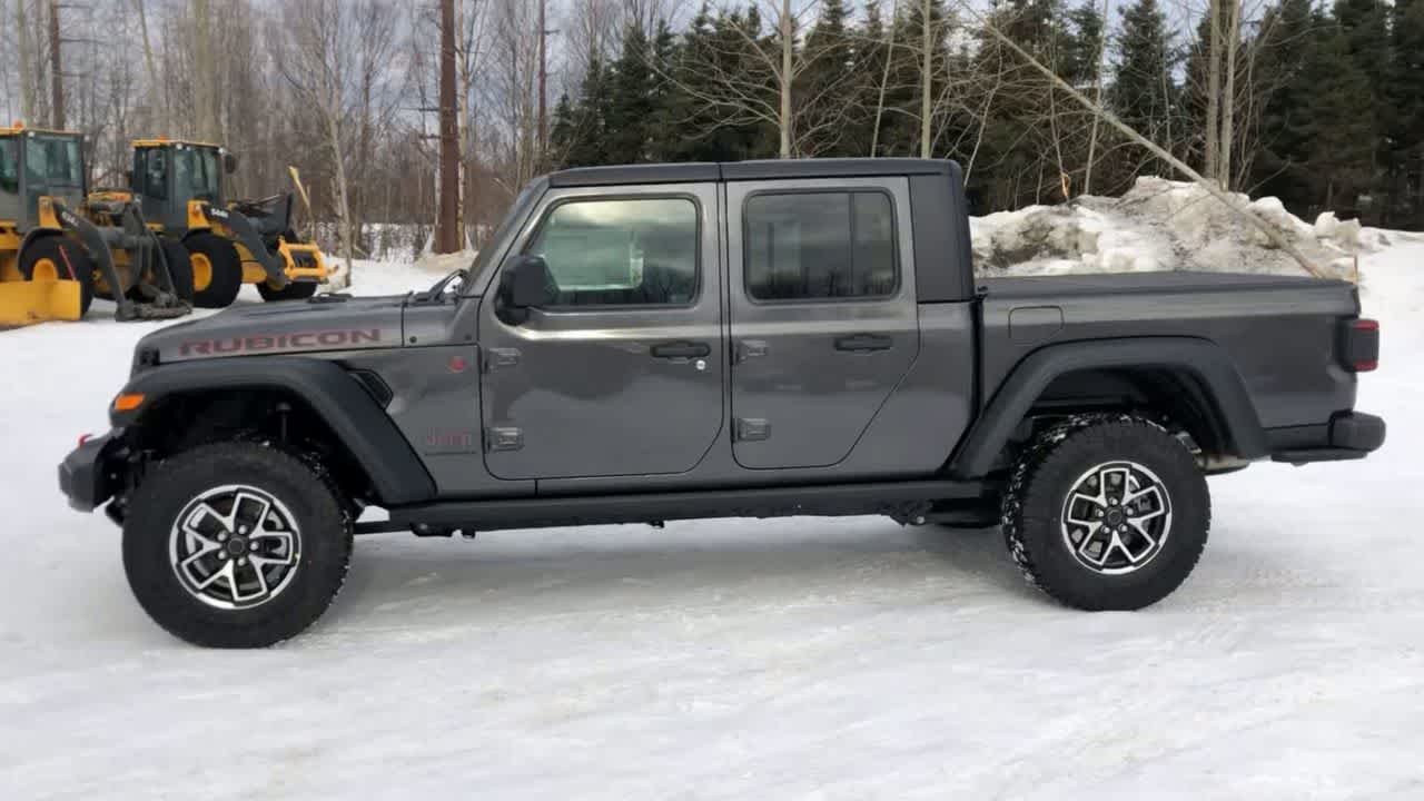 2024 Jeep Gladiator Rubicon 4x4 8