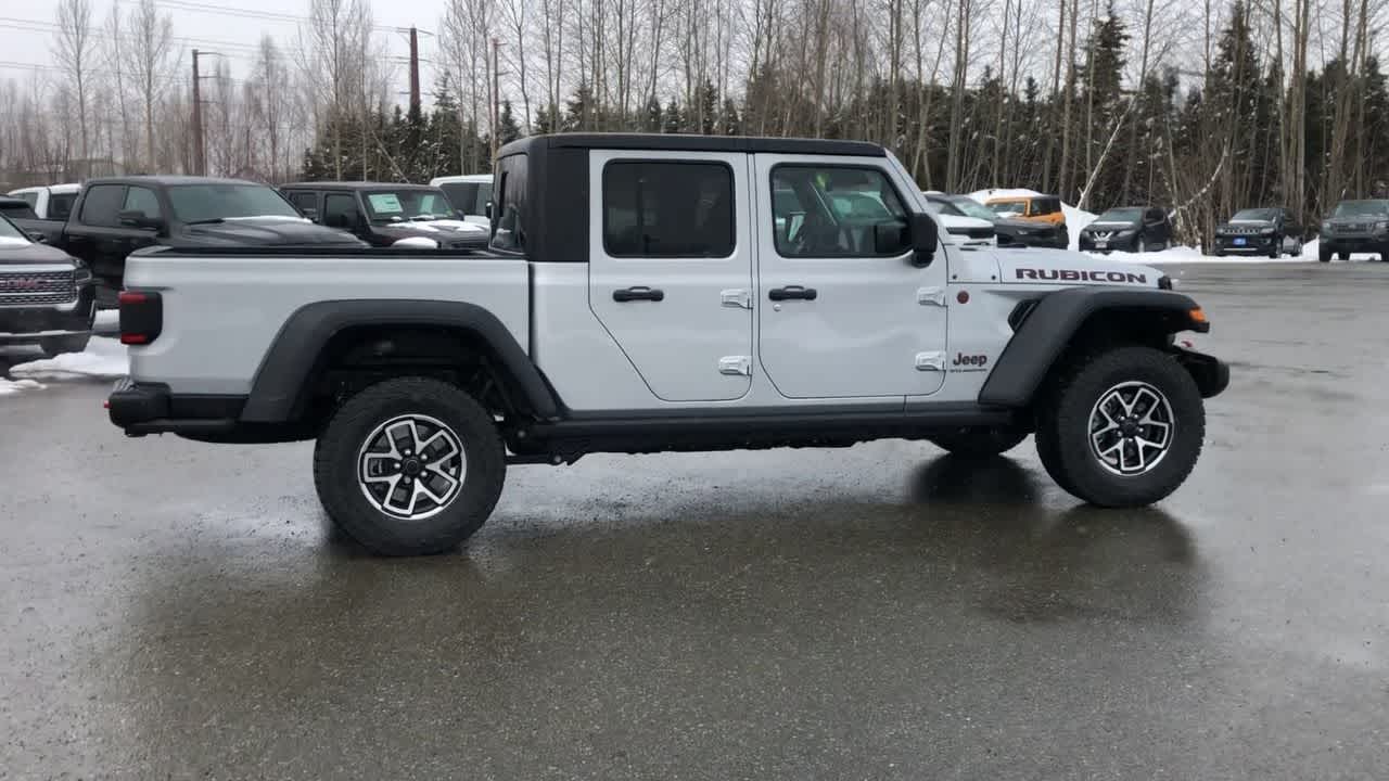 2024 Jeep Gladiator Rubicon 4x4 16