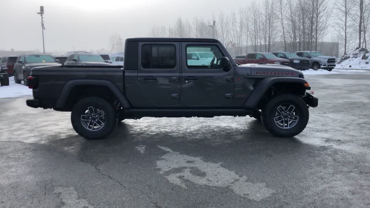 2024 Jeep Gladiator Mojave 4x4 17