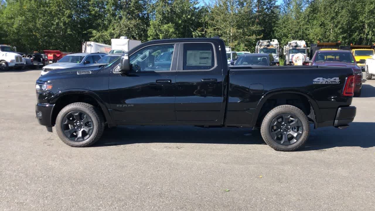 2025 Ram 1500 Big Horn 4x4 Quad Cab 64 Box 8