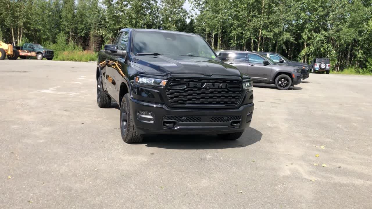 2025 Ram 1500 Big Horn 4x4 Quad Cab 64 Box 3