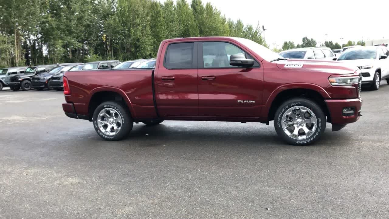 2025 Ram 1500 Big Horn 4x4 Quad Cab 64 Box 17