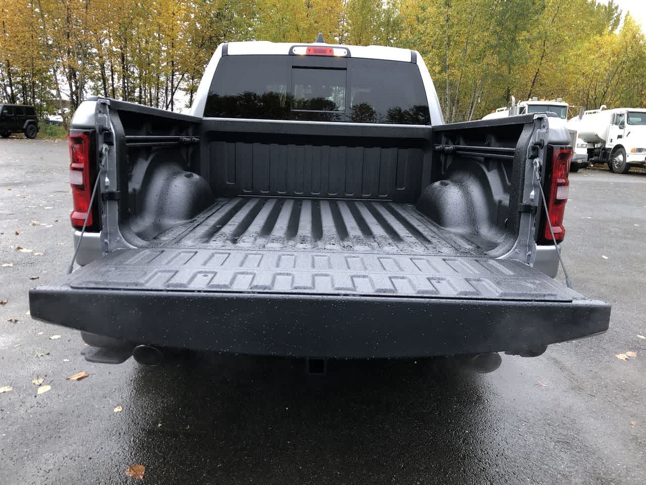 2025 Ram 1500 Big Horn 4x4 Crew Cab 57 Box 20