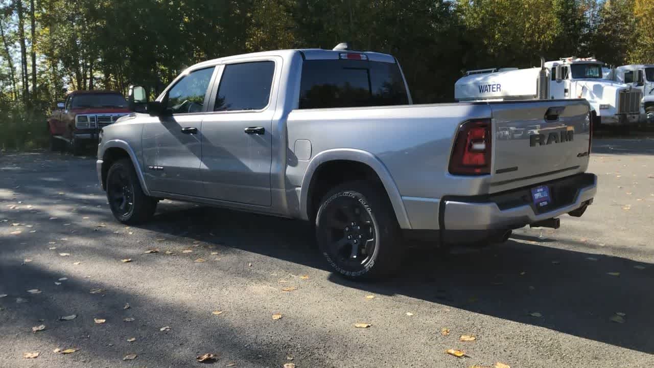 2025 Ram 1500 Big Horn 4x4 Crew Cab 57 Box 10