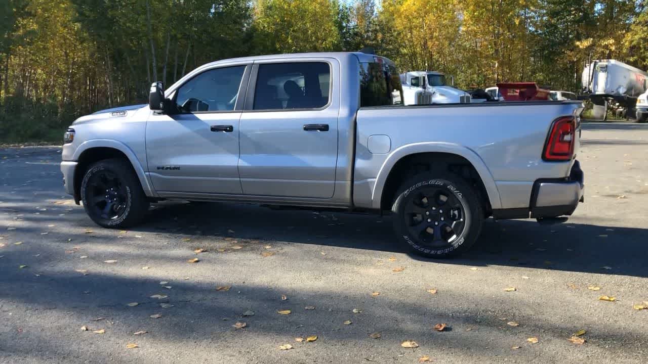 2025 Ram 1500 Big Horn 4x4 Crew Cab 57 Box 9