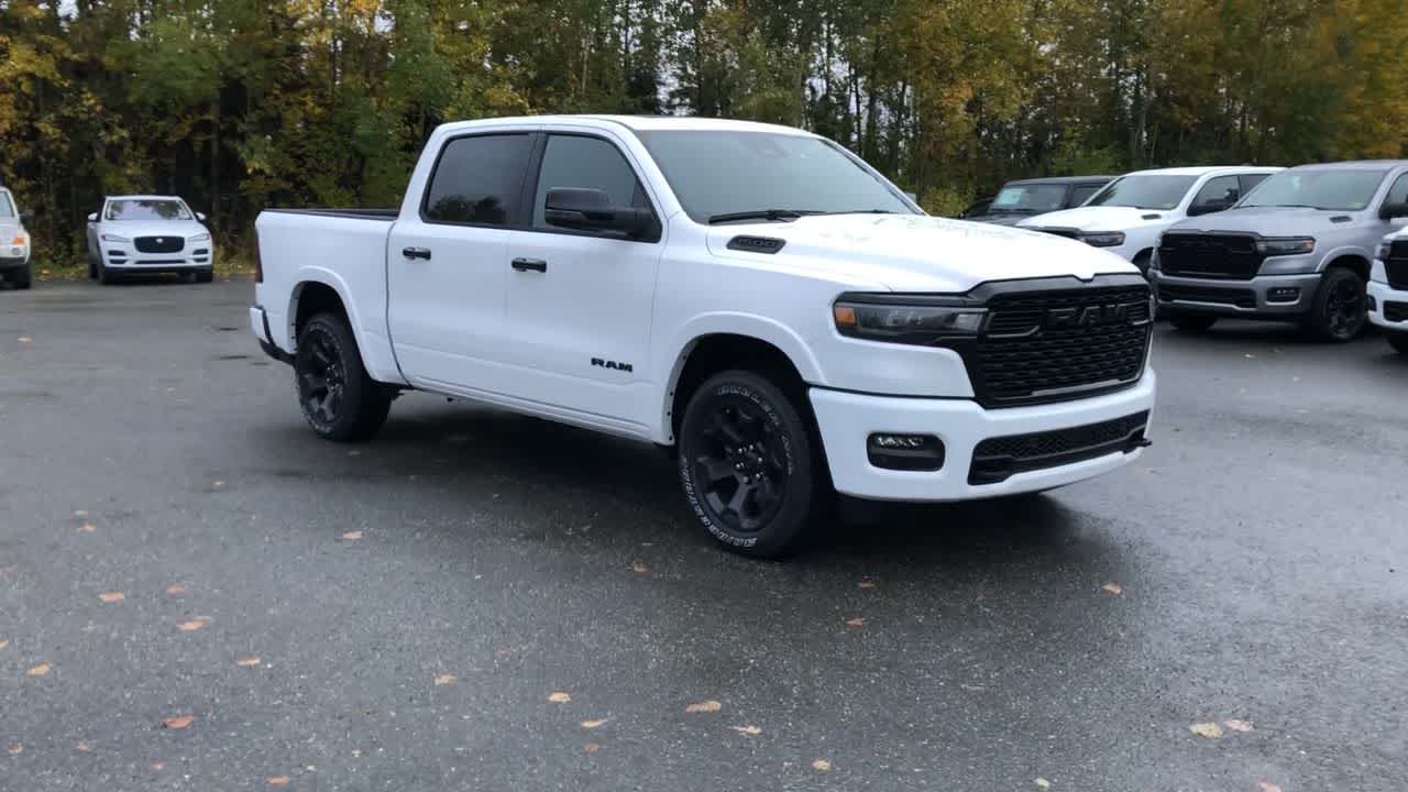 2025 Ram 1500 Big Horn 4x4 Crew Cab 57 Box 2