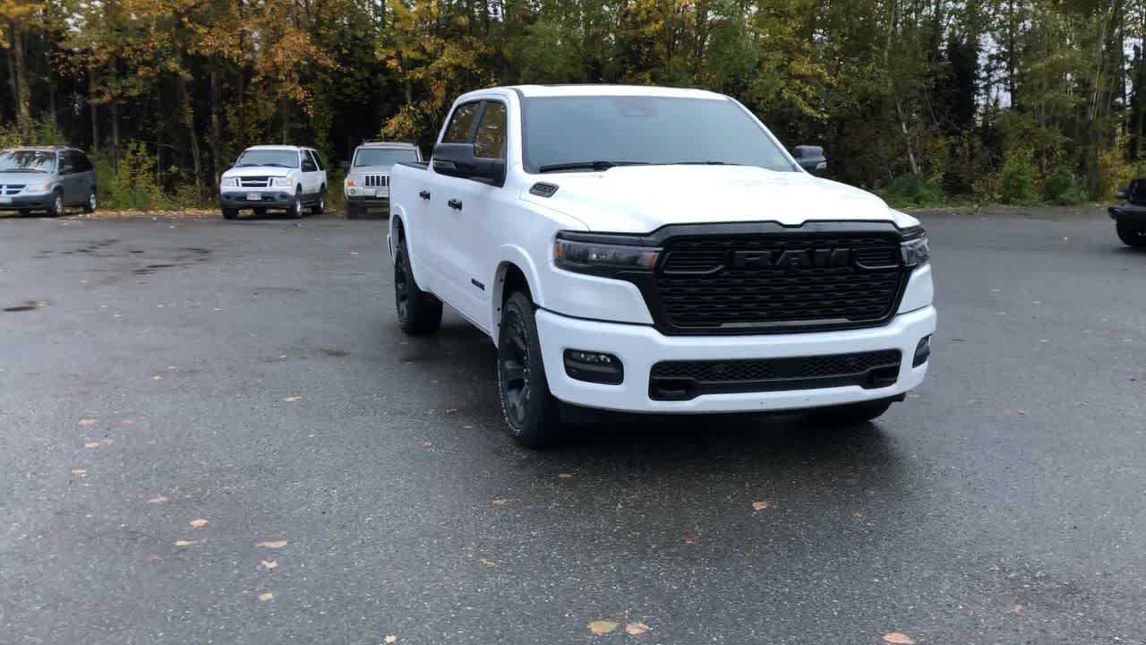 2025 Ram 1500 Big Horn 4x4 Crew Cab 57 Box 3