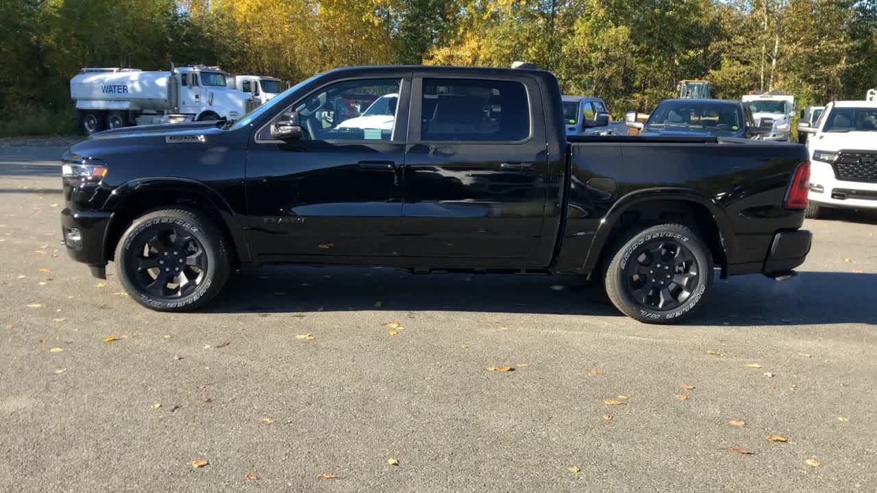 2025 Ram 1500 Big Horn 4x4 Crew Cab 57 Box 8