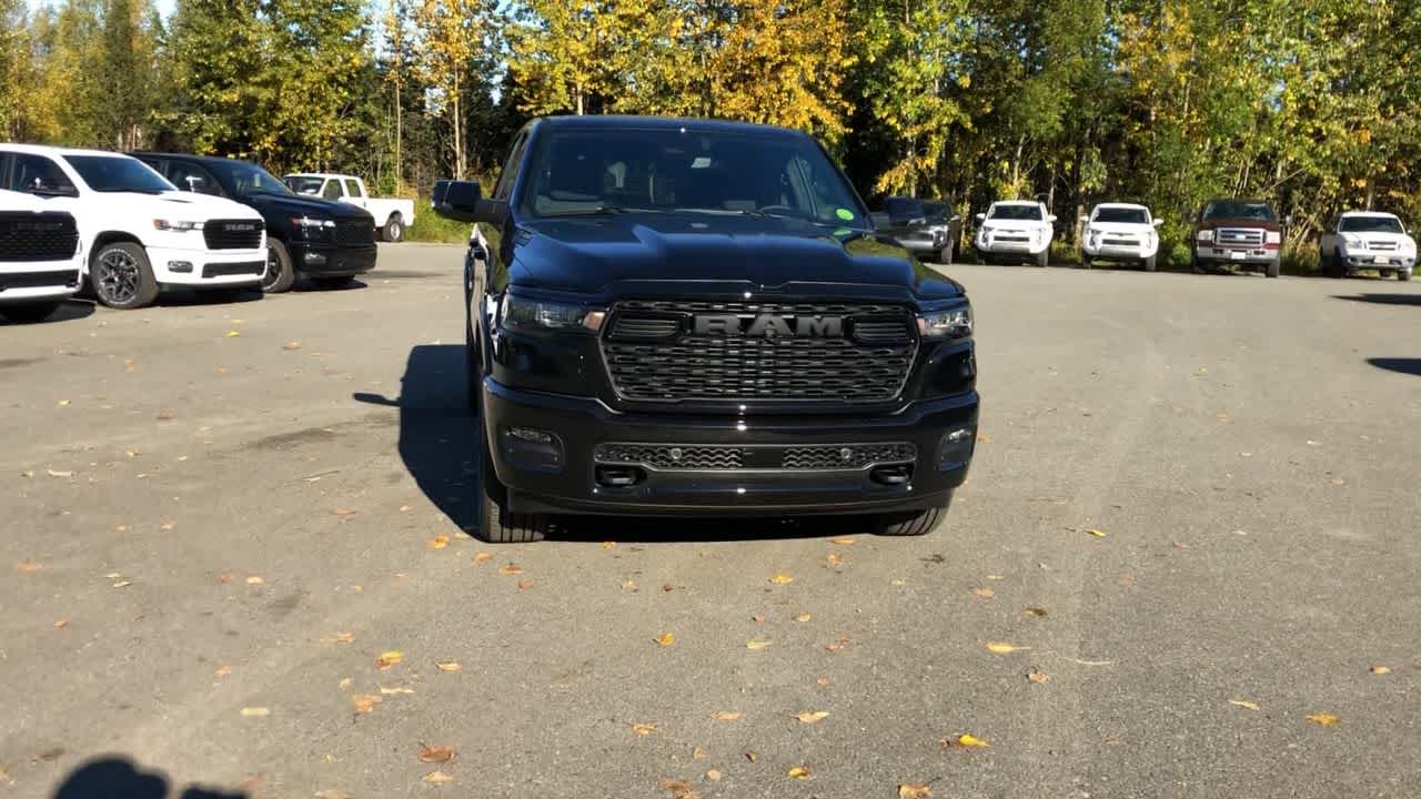 2025 Ram 1500 Big Horn 4x4 Crew Cab 57 Box 3