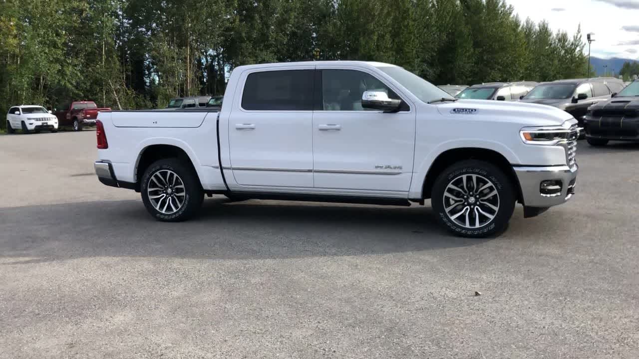 2025 Ram 1500 Limited 4x4 Crew Cab 57 Box 17