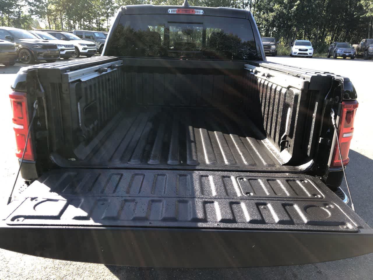 2025 Ram 1500 Limited 4x4 Crew Cab 57 Box 20