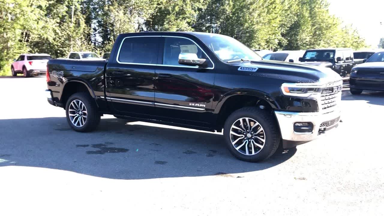 2025 Ram 1500 Limited 4x4 Crew Cab 57 Box 17