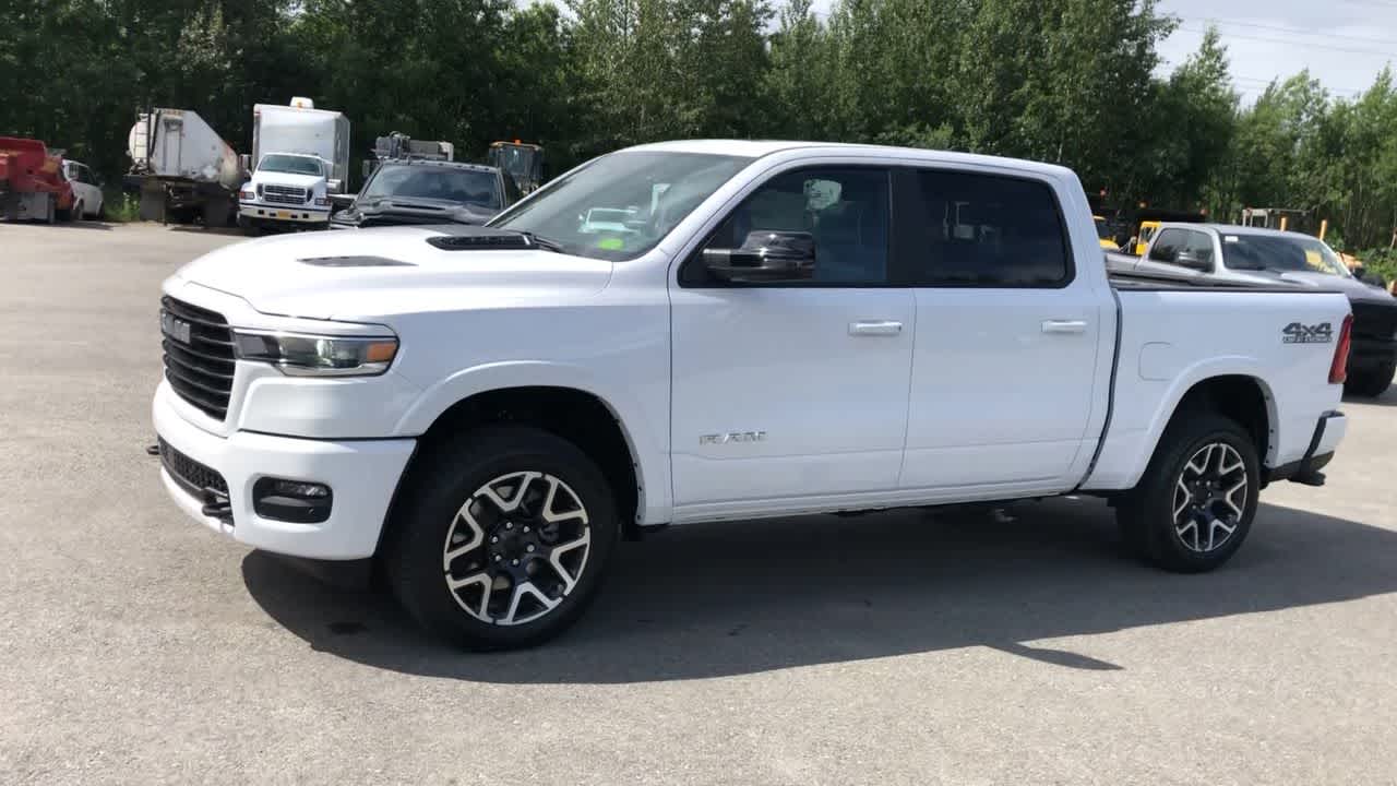 2025 Ram 1500 Laramie 4x4 Crew Cab 57 Box 6