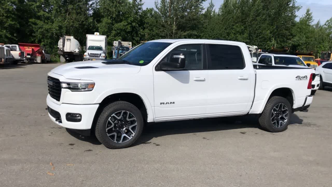 2025 Ram 1500 Laramie 4x4 Crew Cab 57 Box 6