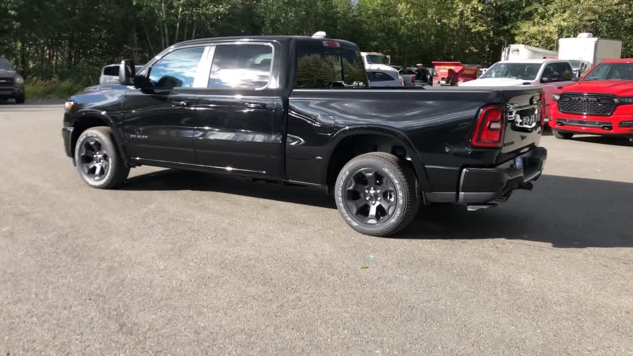 2025 Ram 1500 Big Horn 4x4 Crew Cab 64 Box 9