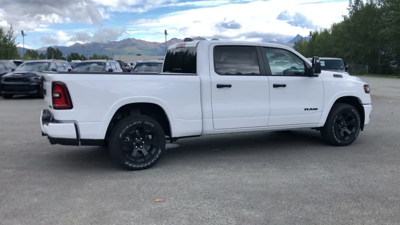 2025 Ram 1500 Big Horn 4x4 Crew Cab 64 Box 14