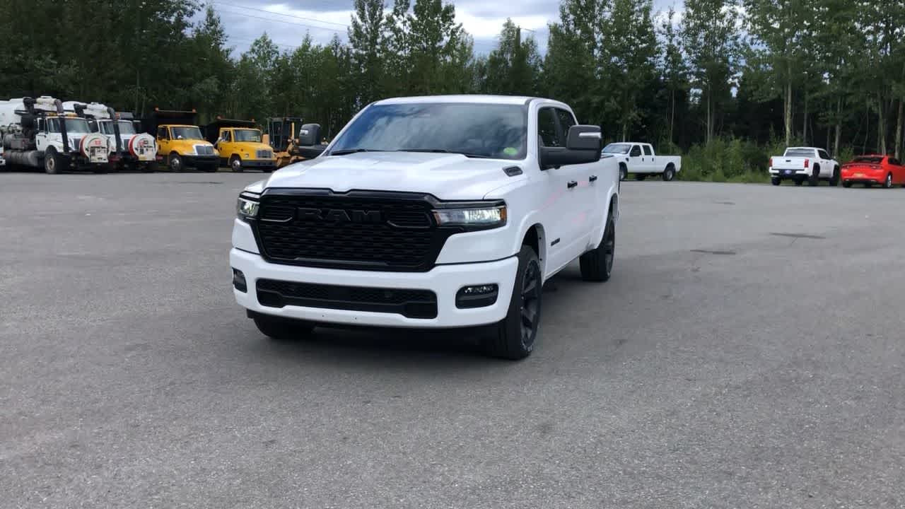 2025 Ram 1500 Big Horn 4x4 Crew Cab 64 Box 4