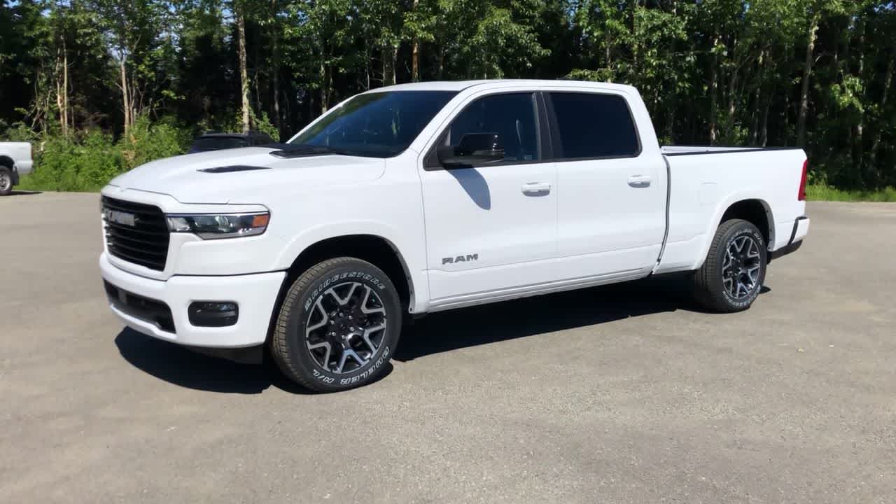 2025 Ram 1500 Laramie 4x4 Crew Cab 64 Box 7