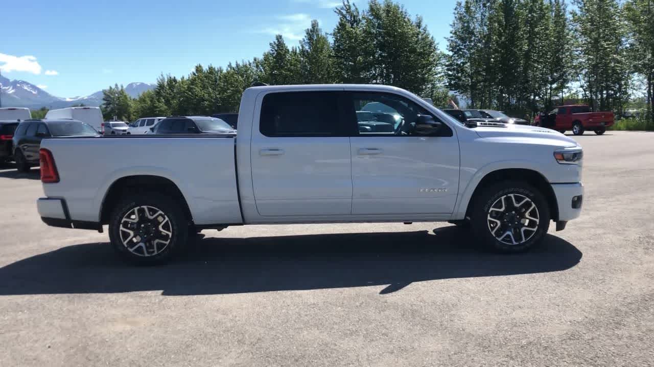 2025 Ram 1500 Laramie 4x4 Crew Cab 64 Box 17