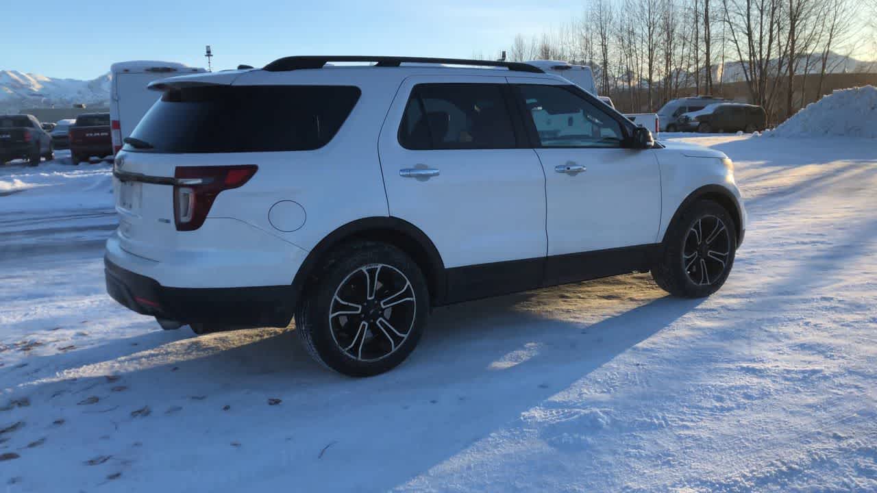 2013 Ford Explorer Sport 14