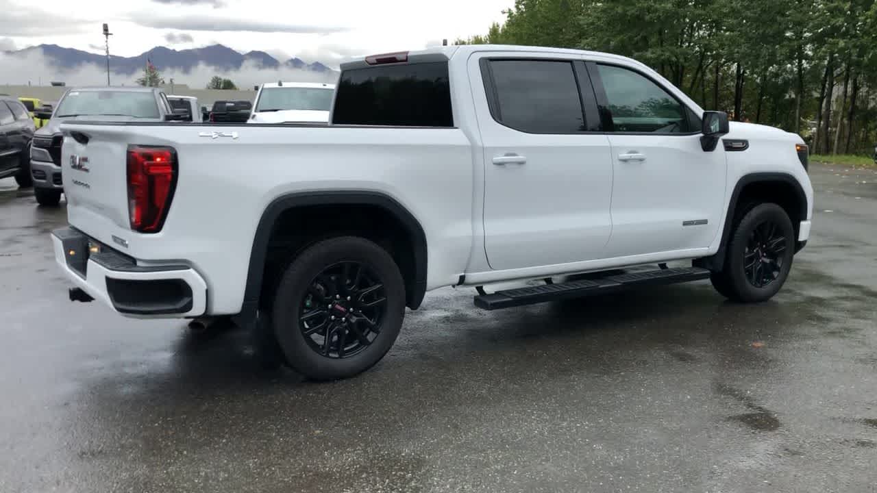 2024 GMC Sierra 1500 Elevation 4WD Crew Cab 147 14