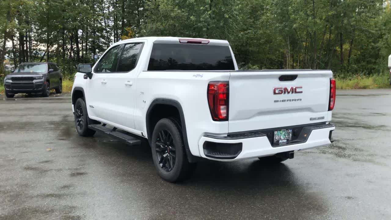 2024 GMC Sierra 1500 Elevation 4WD Crew Cab 147 11