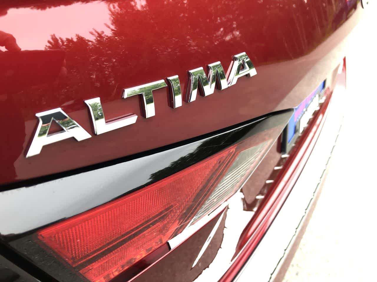 2022 Nissan Altima 2.5 SV 18