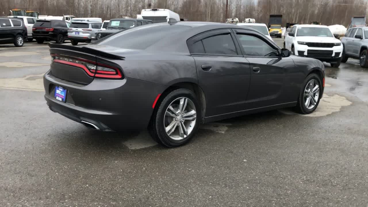 2018 Dodge Charger GT 14