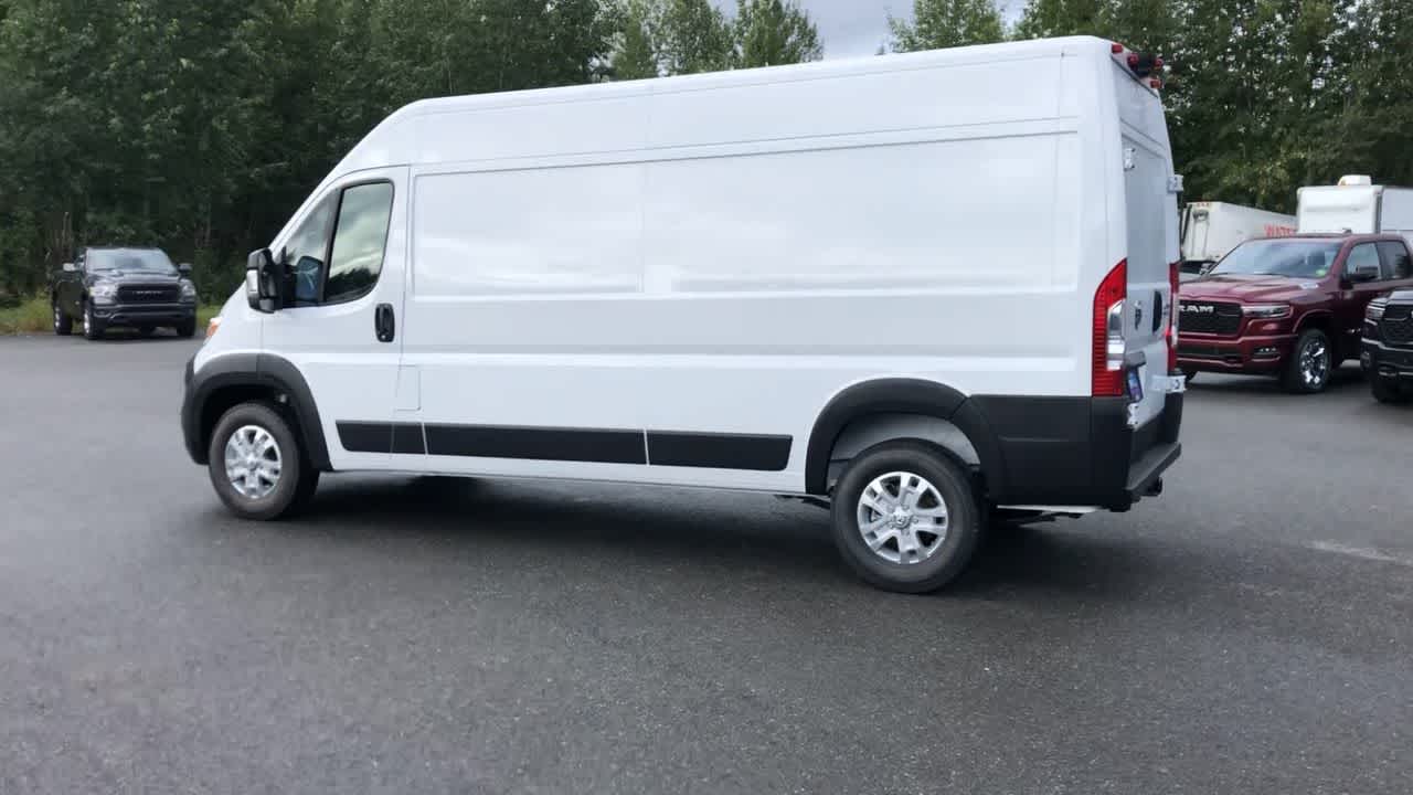 2024 Ram ProMaster SLT 9