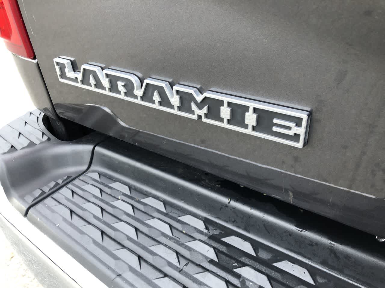 2022 Ram 2500 Laramie 4x4 Crew Cab 64 Box 18