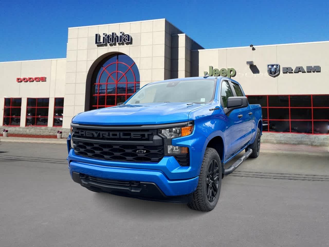 2025 Chevrolet Silverado 1500 Custom Crew Cab 4WD