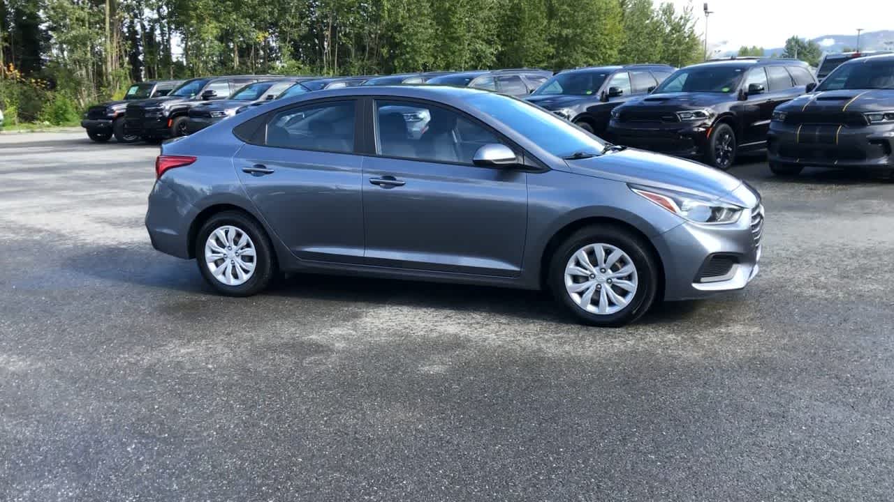 2019 Hyundai Accent SE 17