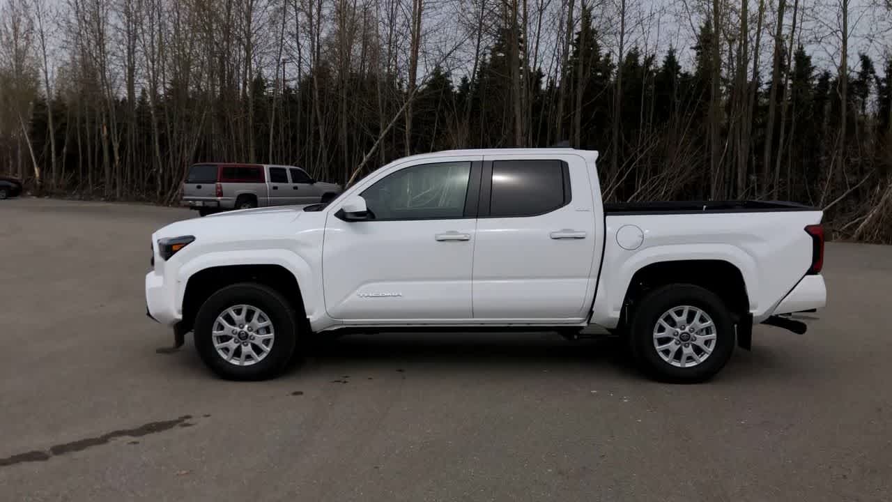2024 Toyota Tacoma SR5 Double Cab 5 Bed AT 8