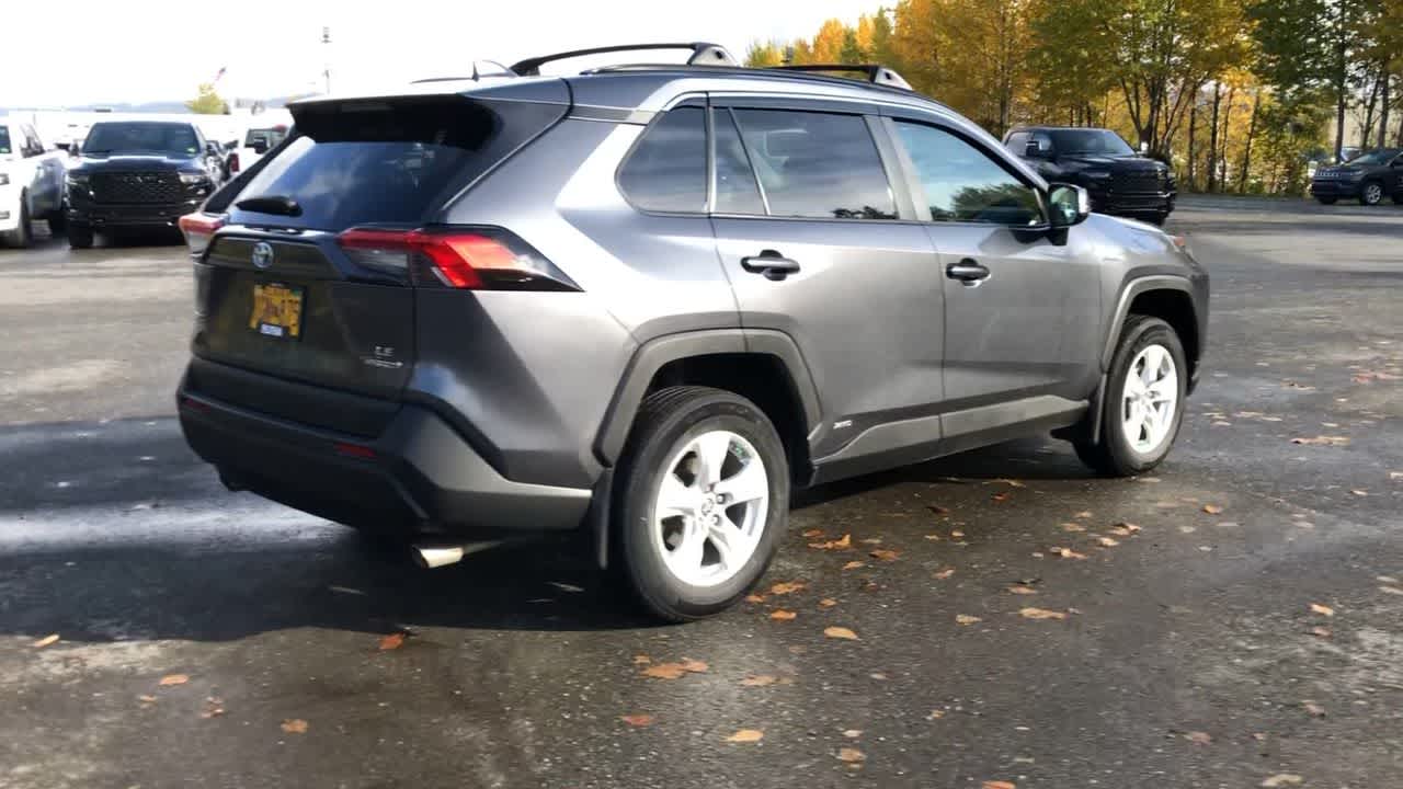 2021 Toyota RAV4 Hybrid LE 14