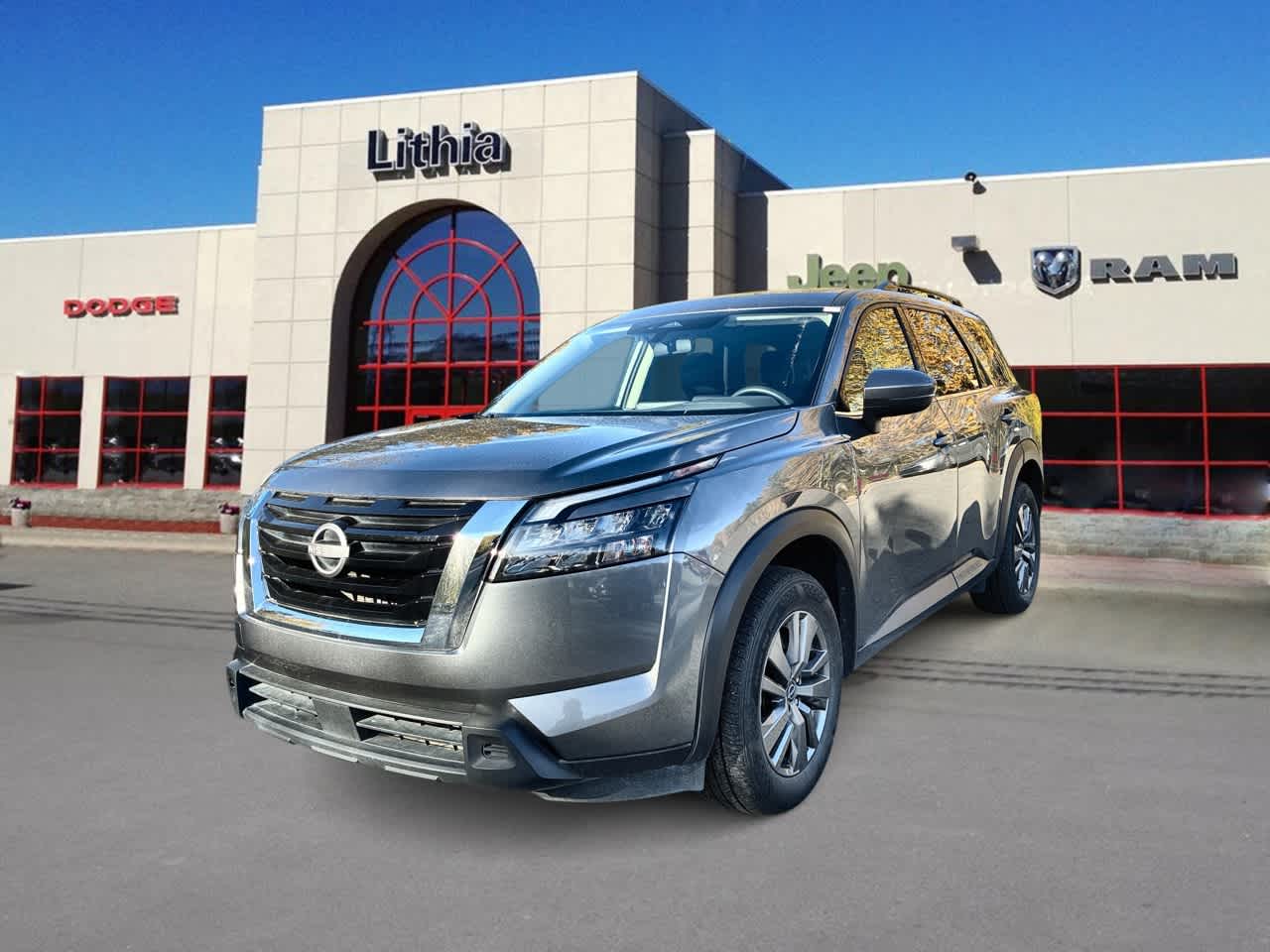 2025 Nissan Pathfinder SV 4WD