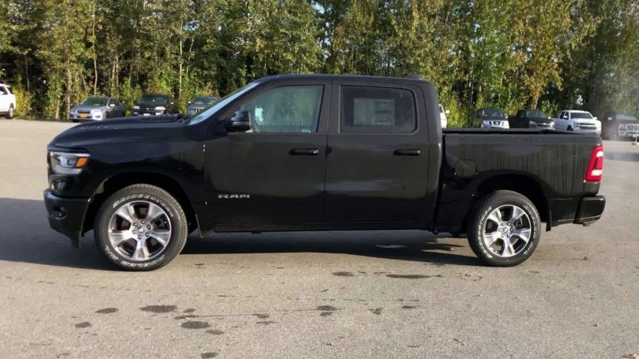 2024 Ram 1500 Laramie 4x4 Crew Cab 57 Box 8