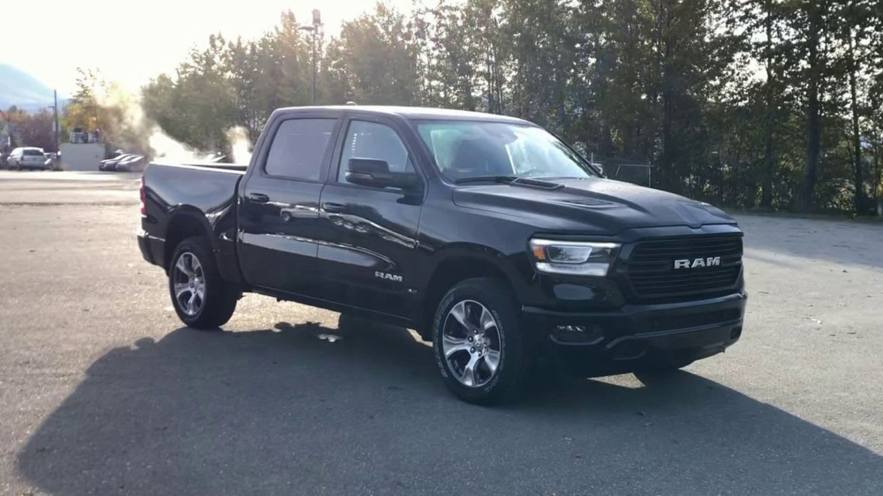 2024 Ram 1500 Laramie 4x4 Crew Cab 57 Box 3