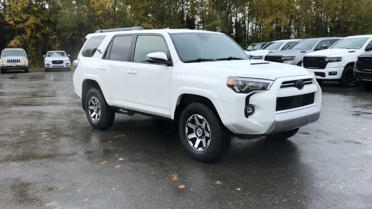 2023 Toyota 4Runner TRD Off Road Premium 2