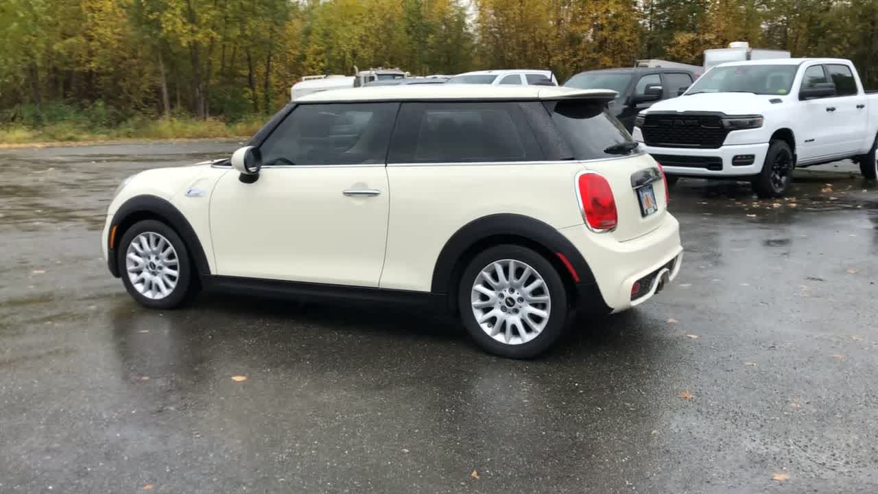 2015 MINI Cooper Hardtop S 10