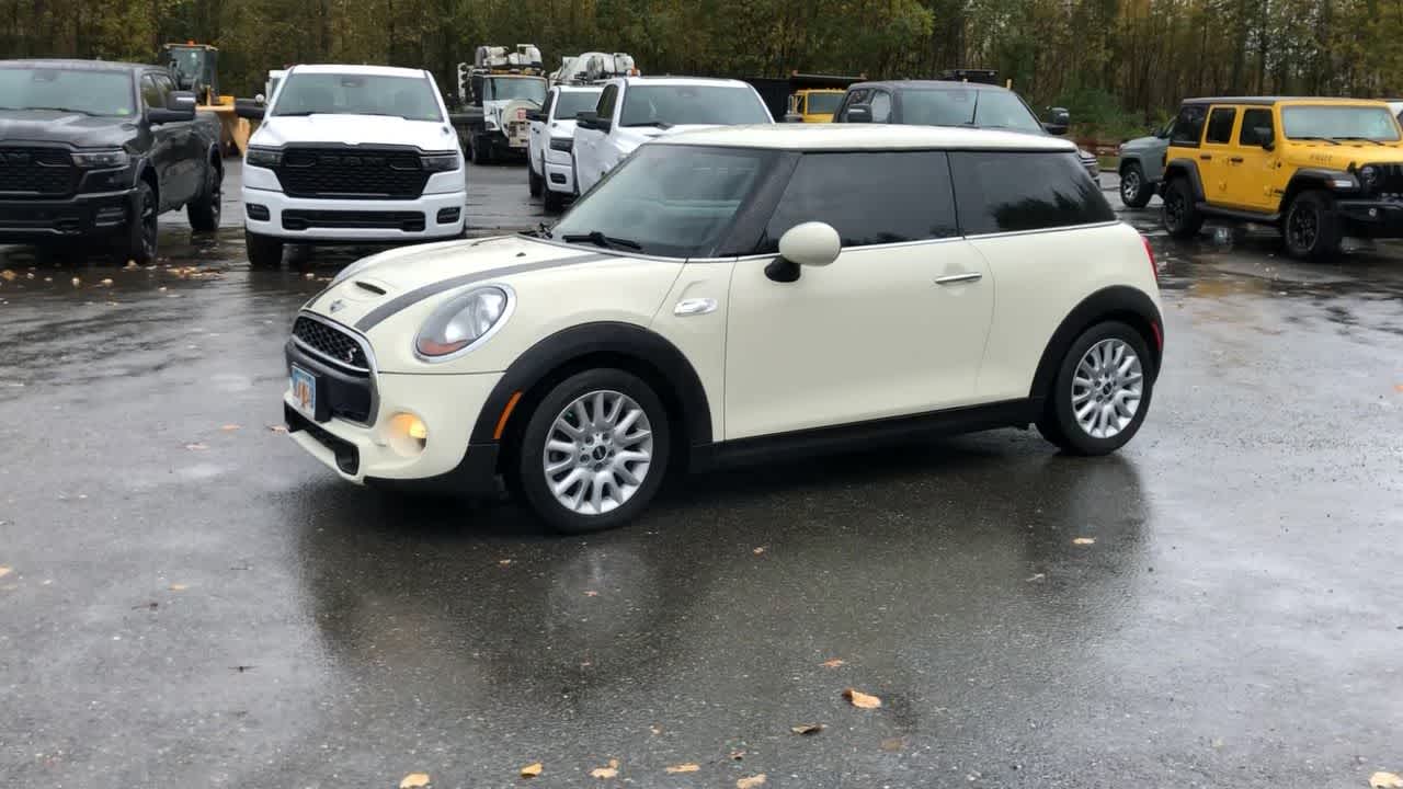 2015 MINI Cooper Hardtop S 6