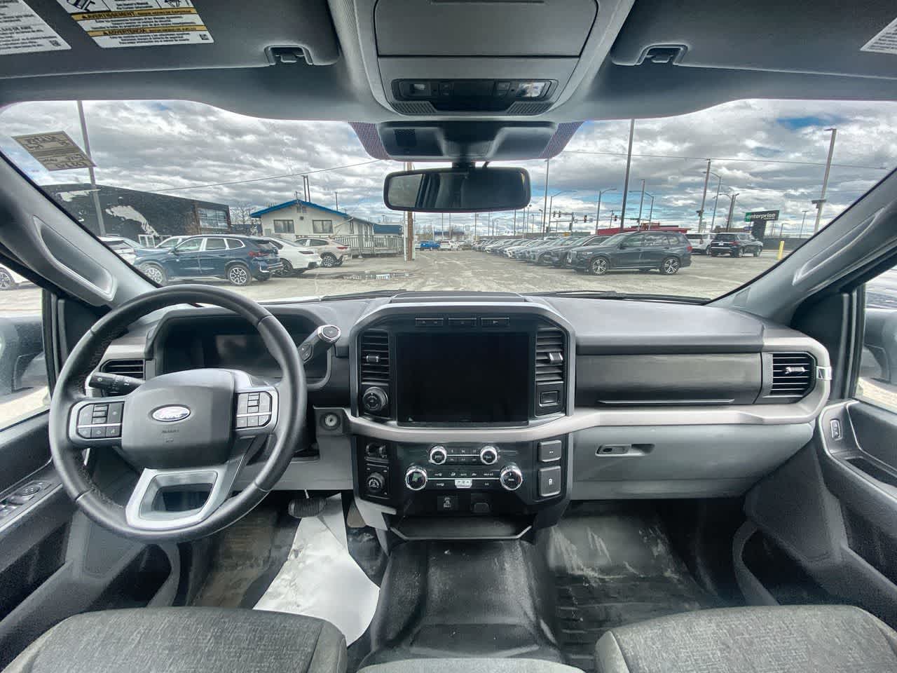 View vehicle photo 3