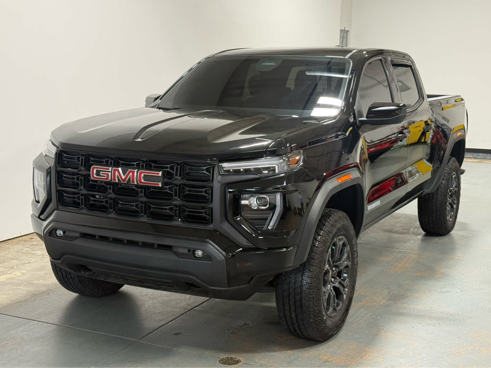 2024 GMC Canyon